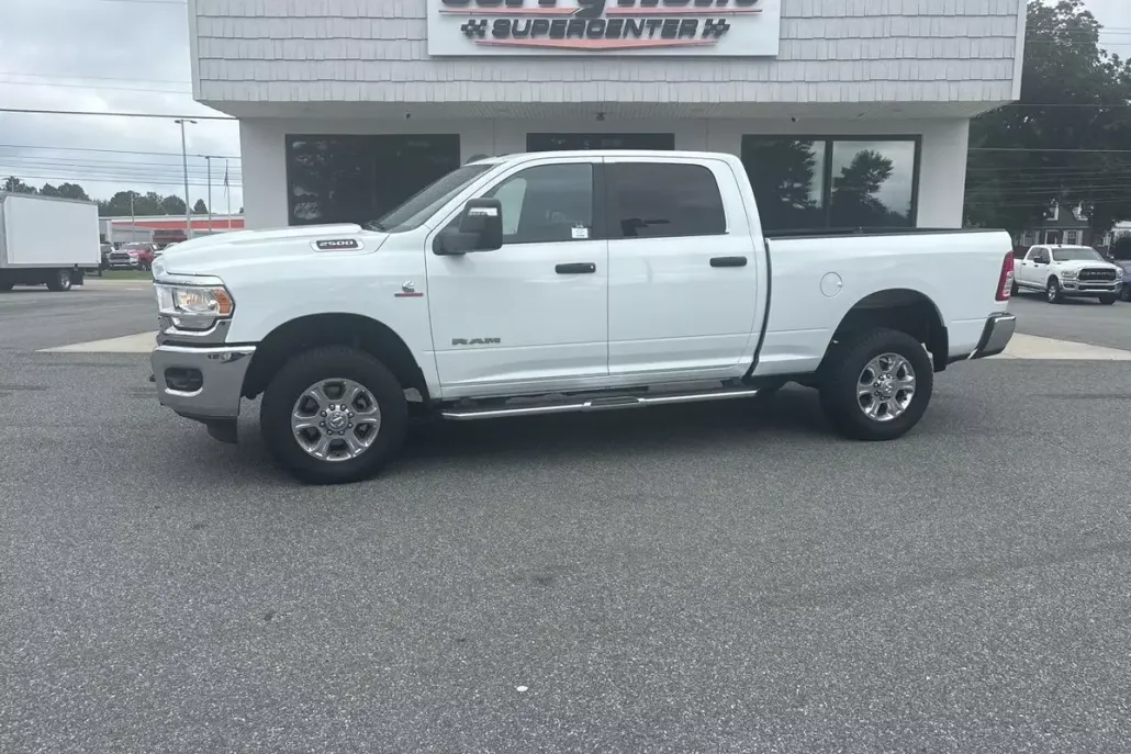 2024 Ram 2500 Big Horn photo 1