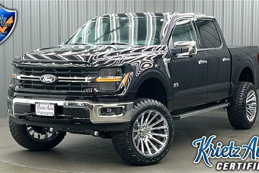 2024 Ford F-150 XLT photo 1