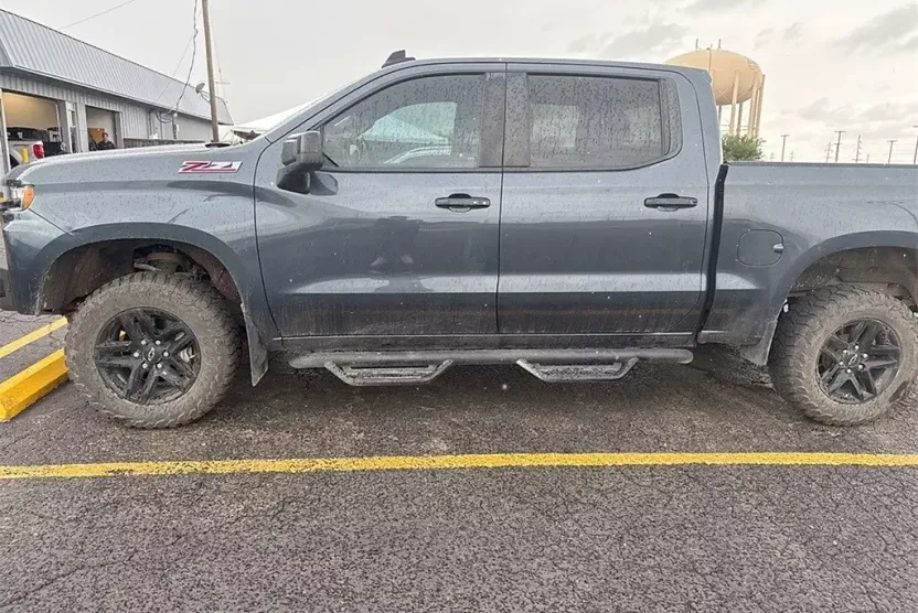2021 Chevrolet Silverado 1500 LT Trail Boss photo 1