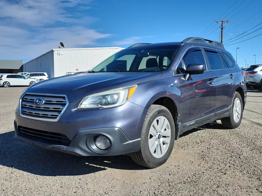 2015 Subaru Outback 2.5i Premium photo 1