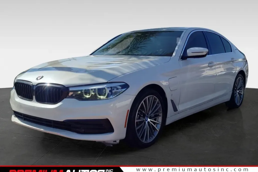 2019 Bmw 530e Sedan photo 1