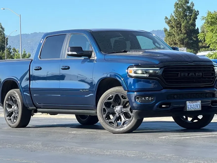 2022 Ram 1500 Limited photo 1