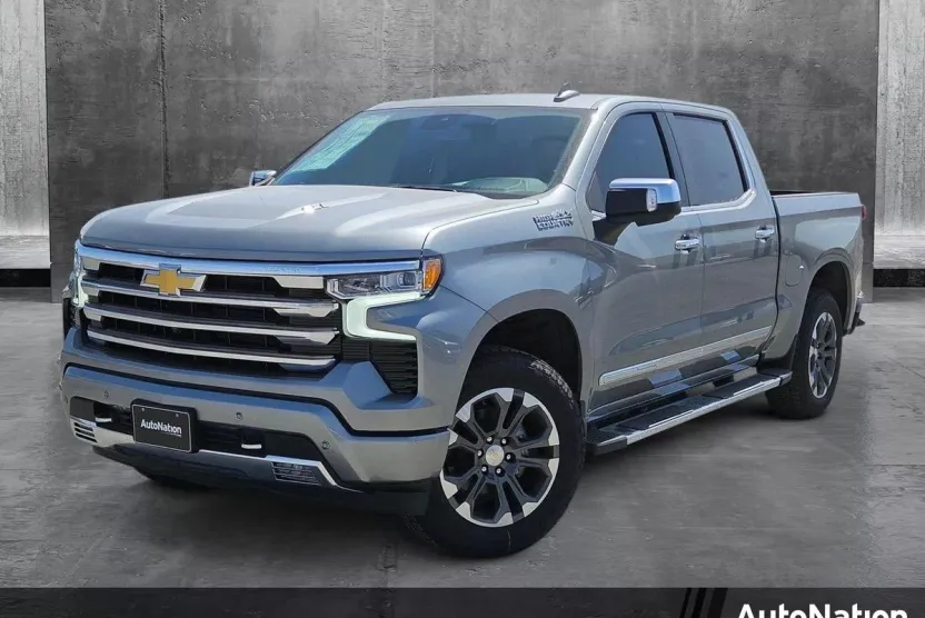 2025 Chevrolet Silverado 1500 High Country photo 1