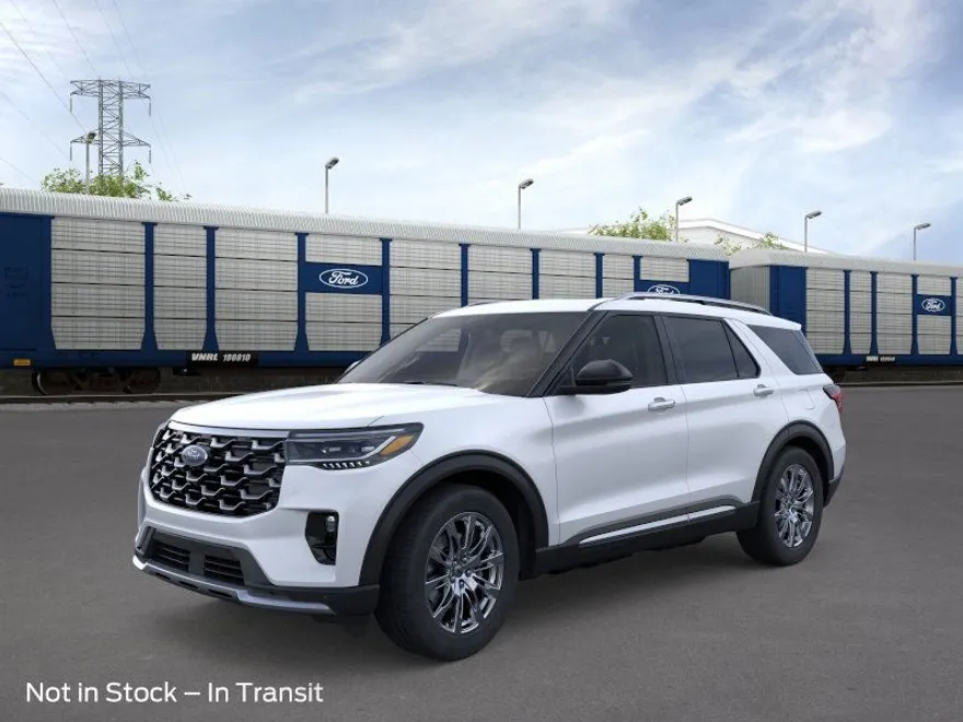 2025 Ford Explorer Platinum photo 1