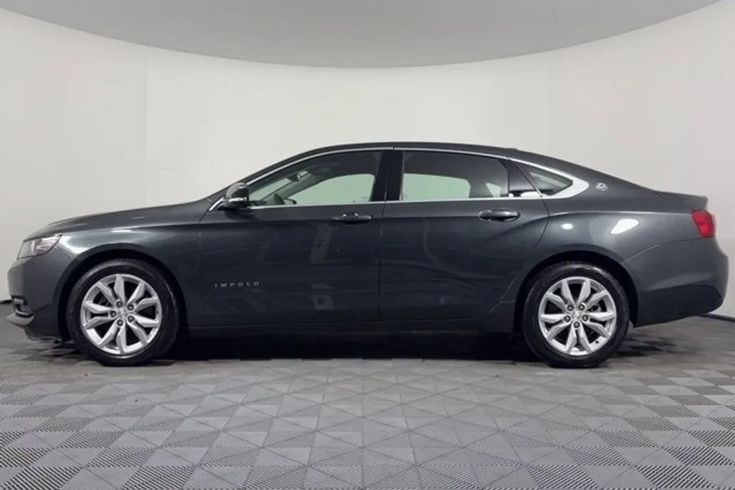 2019 Chevrolet Impala 1LT photo 1