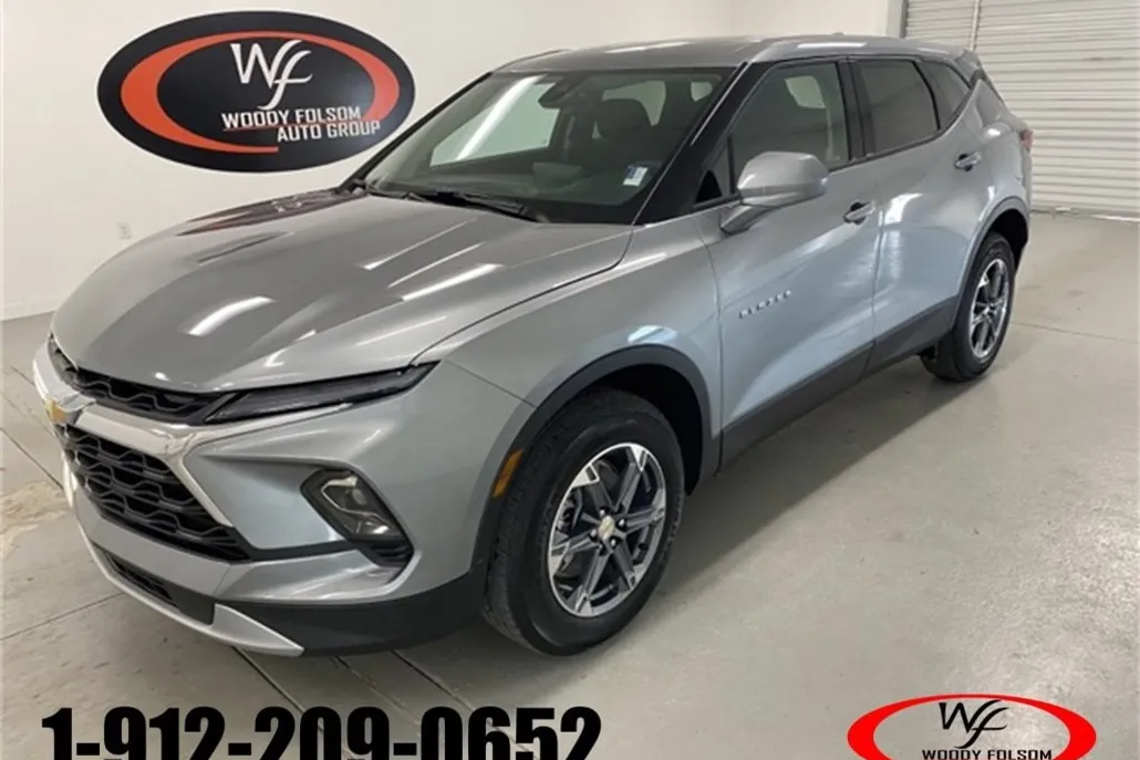 2025 Chevrolet Blazer 2LT photo 1