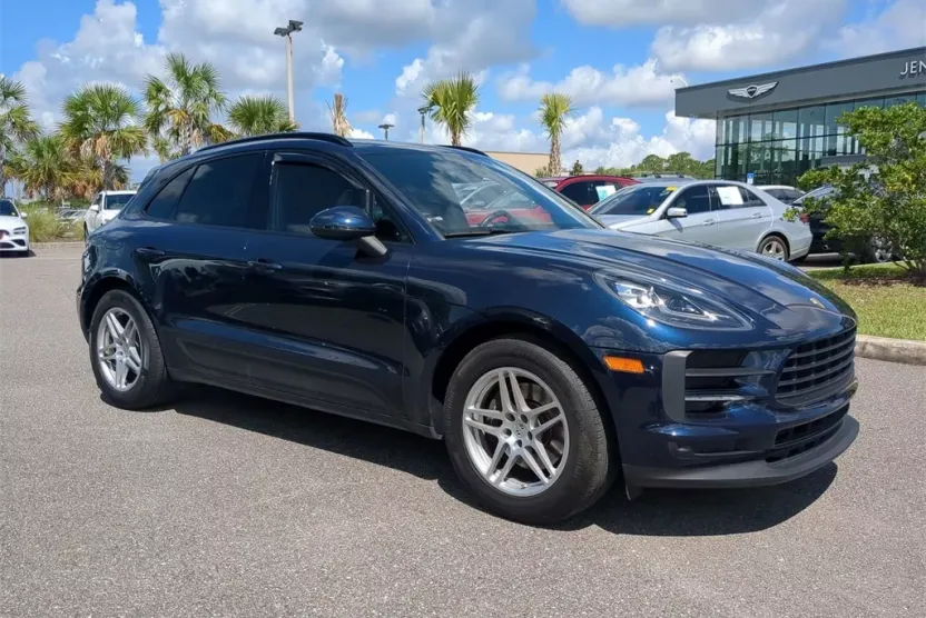2019 Porsche Macan Base photo 1