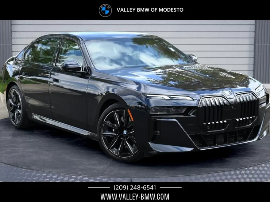 2023 Bmw 740i photo 1
