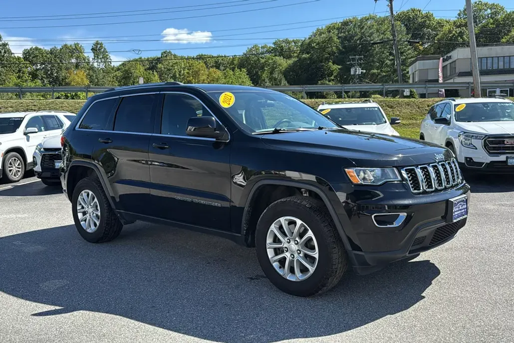 2021 Jeep Grand Cherokee Laredo E photo 1