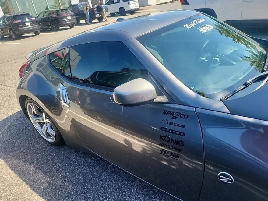 2012 Nissan 370Z Touring photo 1