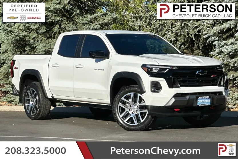 2024 Chevrolet Colorado Z71 photo 1
