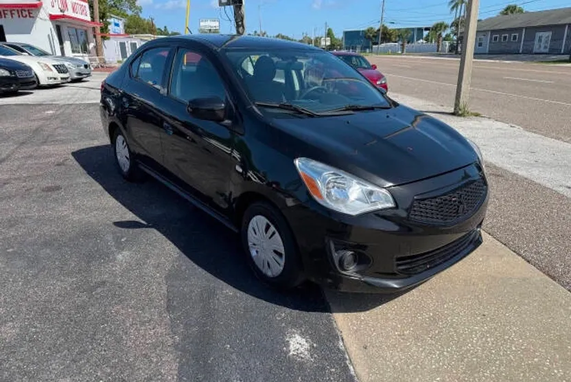 2020 Mitsubishi Mirage G4 ES photo 1
