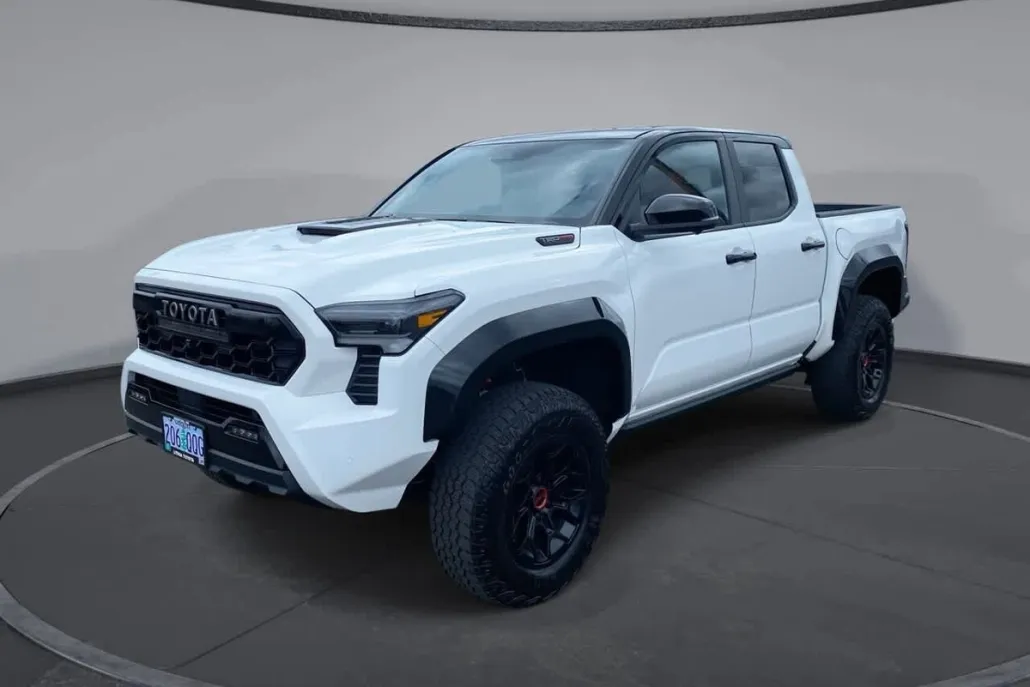 2025 Toyota Tacoma TRD Pro photo 1