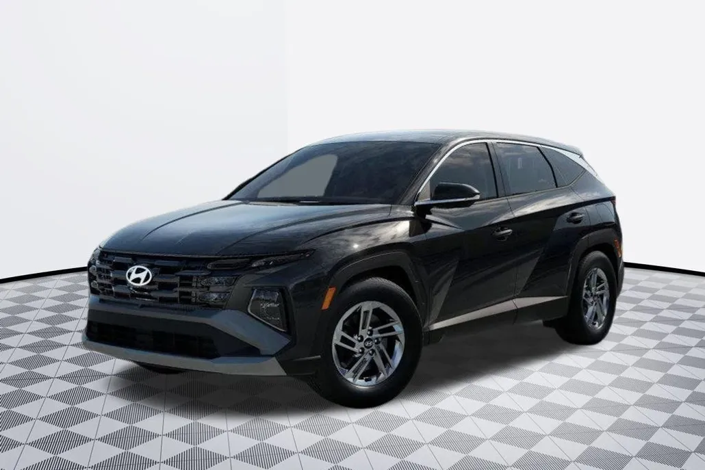 2026 Hyundai Tucson SE photo 1