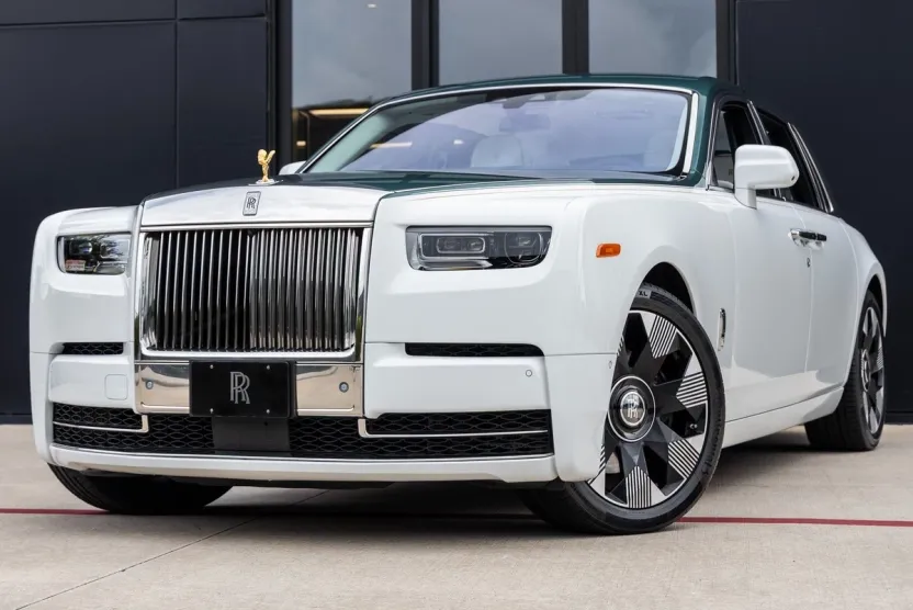 2024 Rolls Royce Phantom RR photo 1