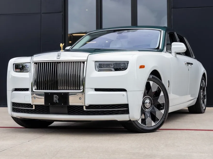 2024 Rolls Royce Phantom RR photo 1