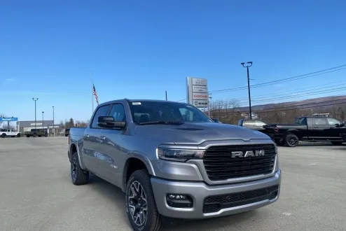 2025 Ram 1500 Laramie photo 1