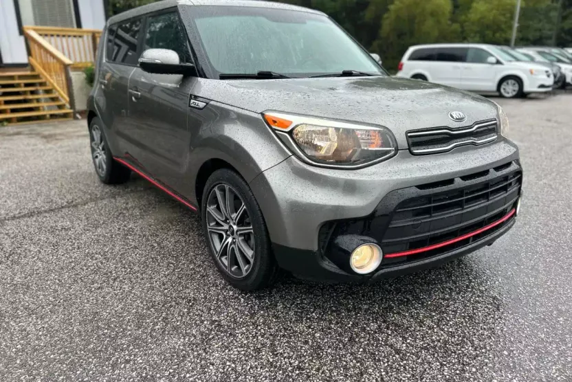 2018 Kia Soul ! photo 1