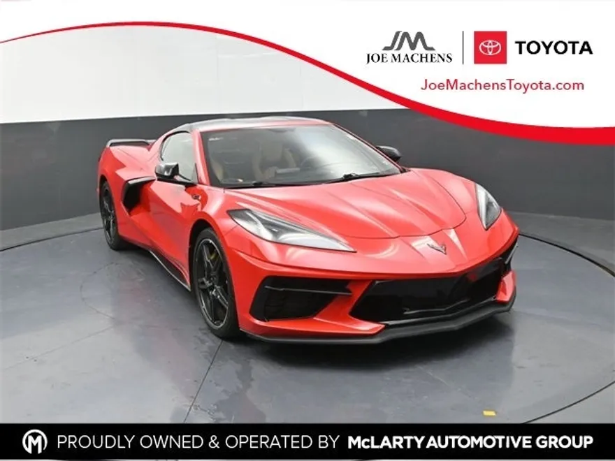 2020 Chevrolet Corvette Stingray 2LT photo 1