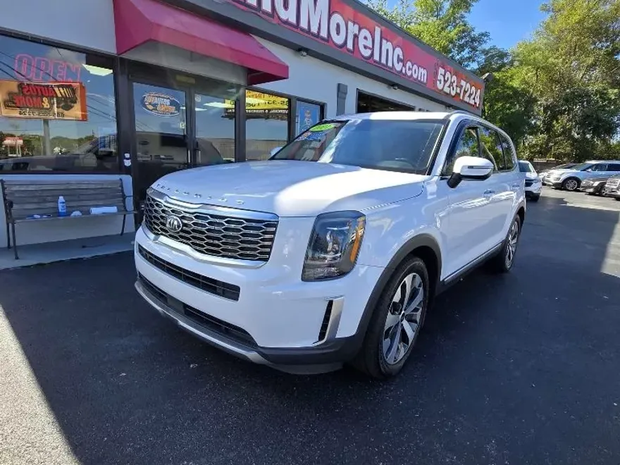 2021 Kia Telluride S photo 1