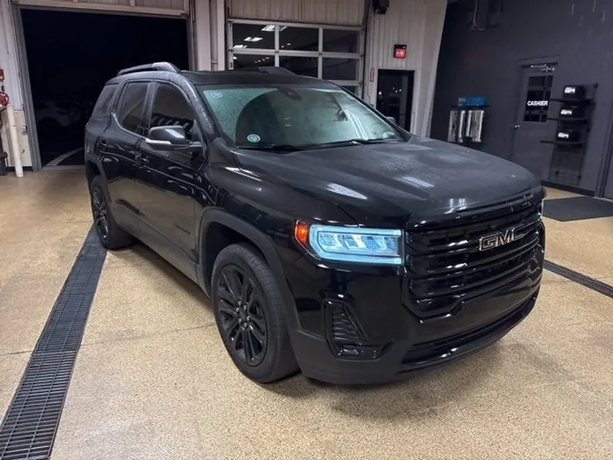 2023 Gmc Acadia SLE photo 1