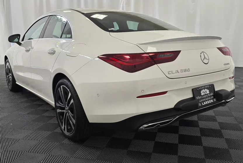 2025 Mercedes Benz CLA 250 photo 1