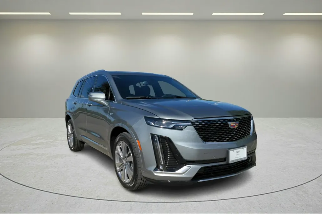 2025 Cadillac XT6 Premium Luxury photo 1