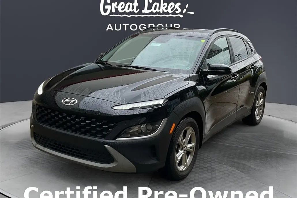 2022 Hyundai Kona SEL photo 1