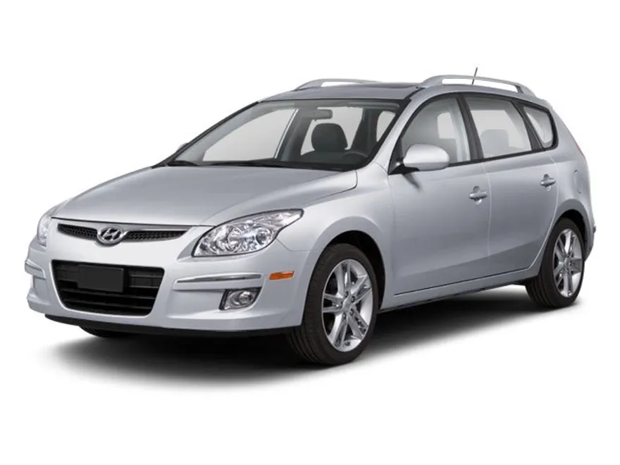 2010 Hyundai Elantra Touring GLS photo 1