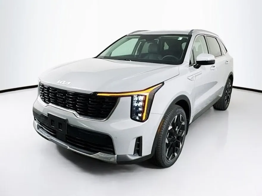 2025 Kia Sorento EX photo 1