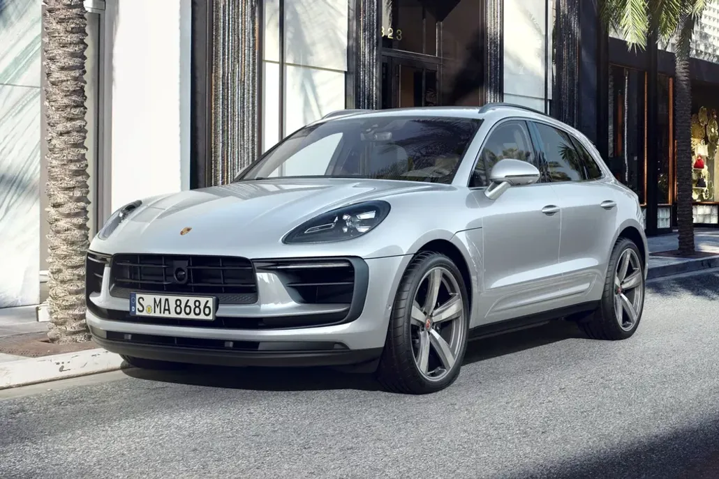 2025 Porsche Macan S photo 1
