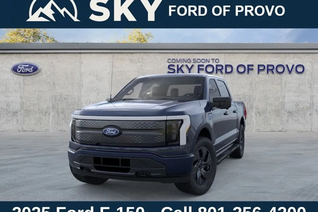 2025 Ford F-150 Lightning photo 1