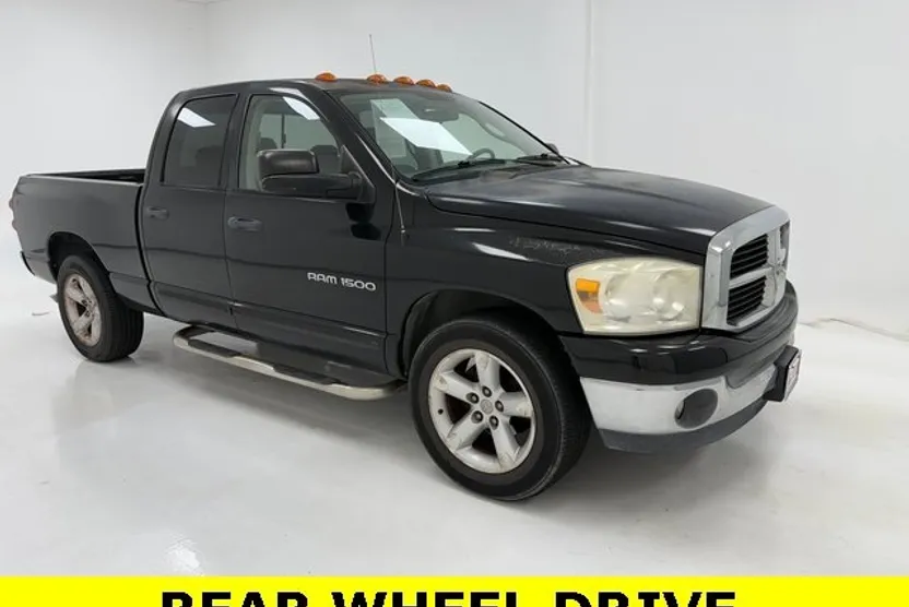 2007 Dodge Ram SLT photo 1