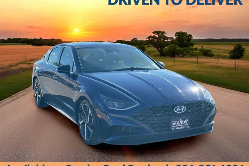 2022 Hyundai Sonata SEL Plus photo 1