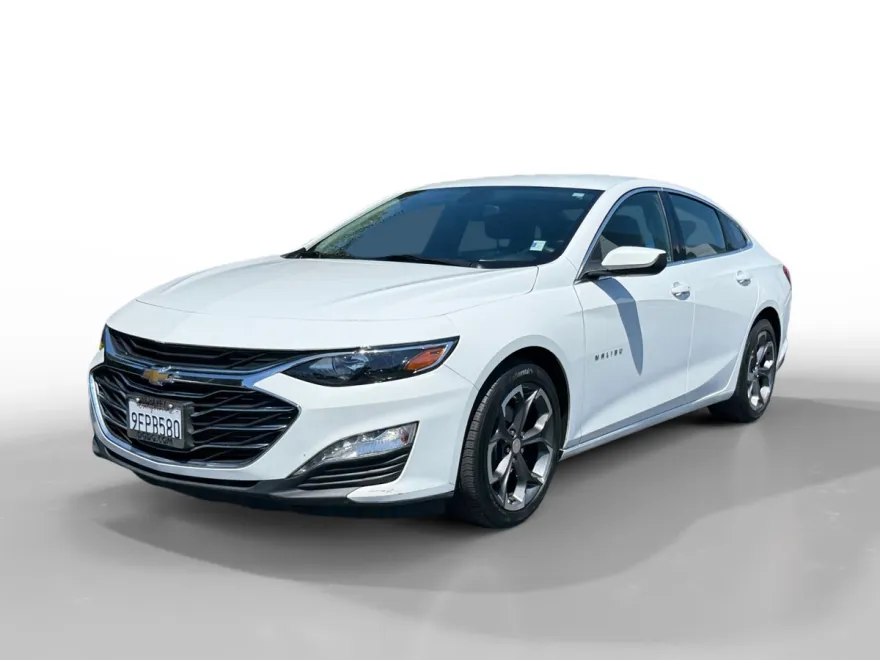 2022 Chevrolet Malibu 1LT photo 1