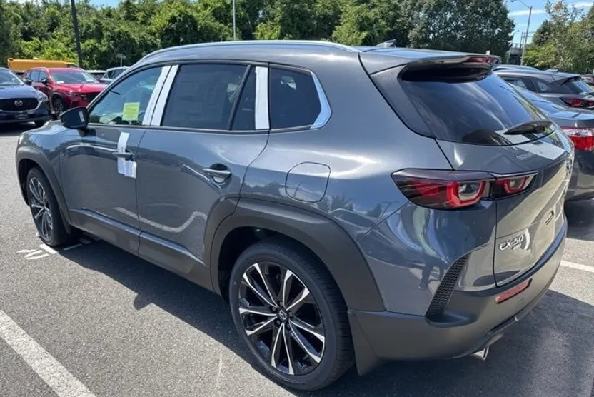 2025 Mazda CX-50 2.5 Premium Plus photo 1