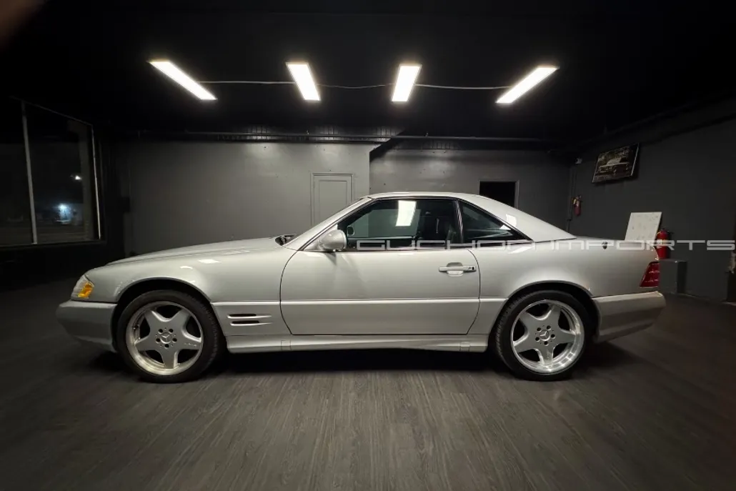 2002 Mercedes Benz SL 500 photo 1
