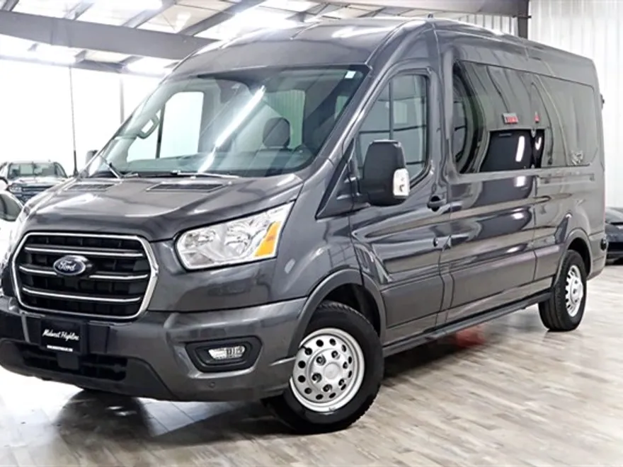 2020 Ford Transit XLT photo 1