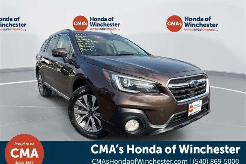 2019 Subaru Outback 3.6R Touring photo 1
