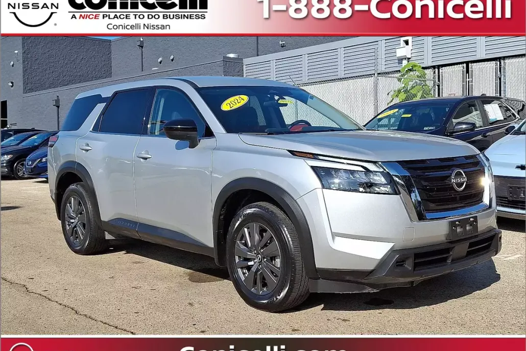 2024 Nissan Pathfinder S photo 1