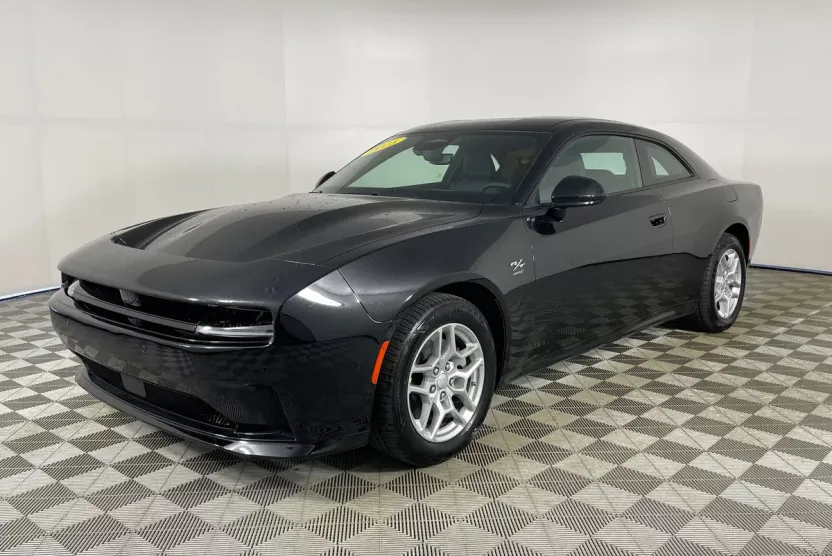 2025 Dodge Charger R/T photo 1