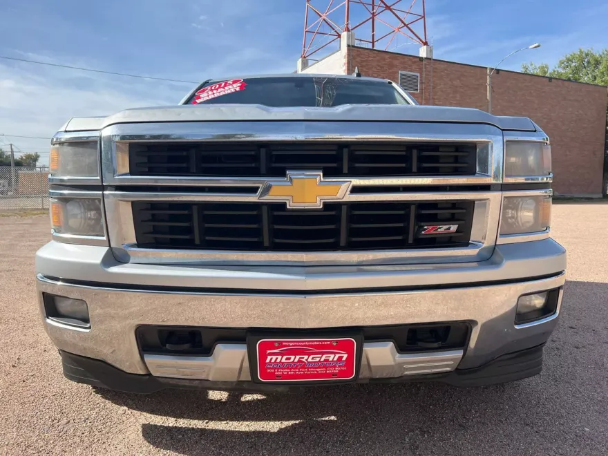 2015 Chevrolet Silverado 1500 LT Z71 photo 2