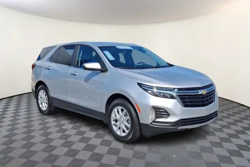 2022 Chevrolet Equinox LT photo 1