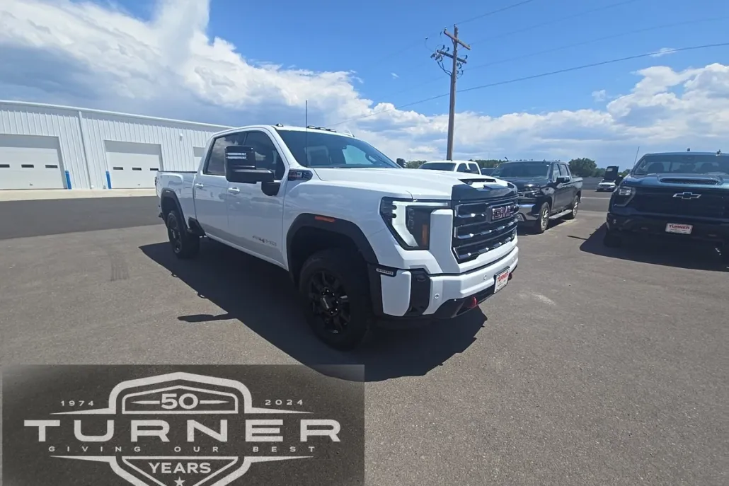2025 Gmc Sierra HD AT4 photo 1