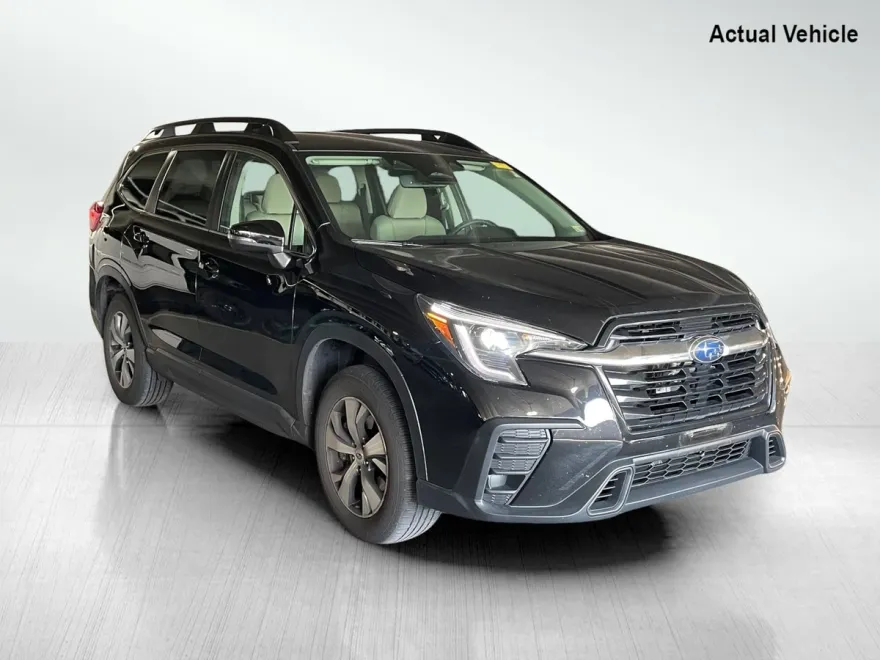 2023 Subaru Ascent Premium photo 1