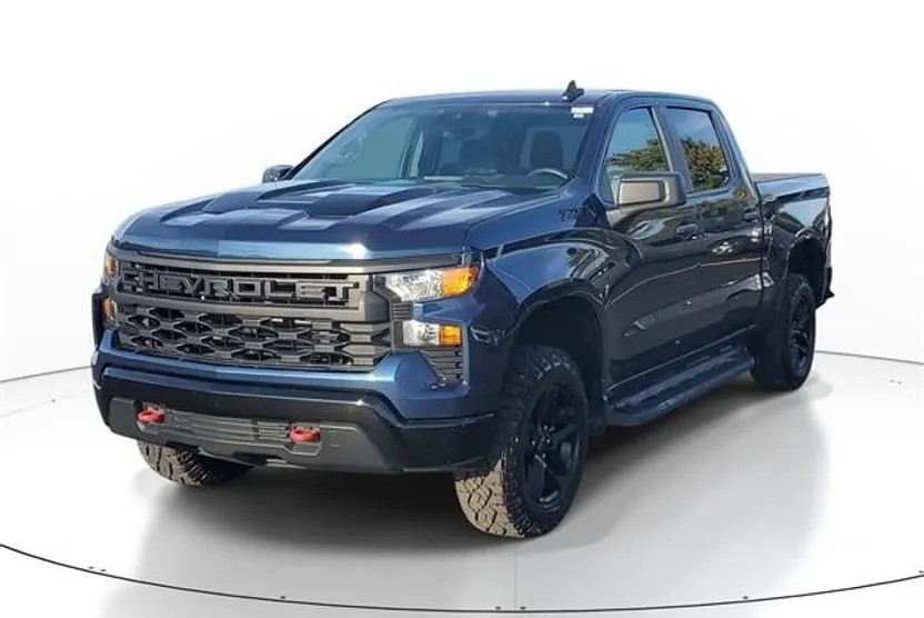2023 Chevrolet Silverado 1500 Custom Trail Boss photo 1
