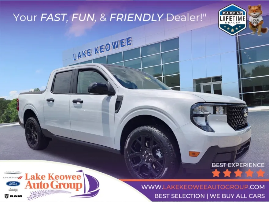 2025 Ford Maverick XLT photo 1
