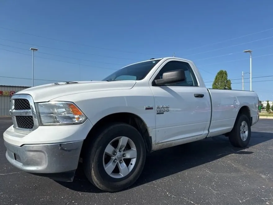 2019 Ram 1500 Classic Tradesman photo 1