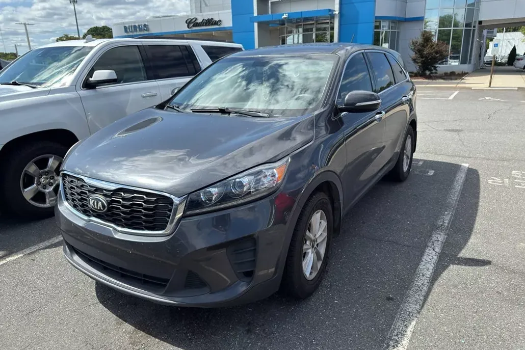 2019 Kia Sorento LX V6 photo 1