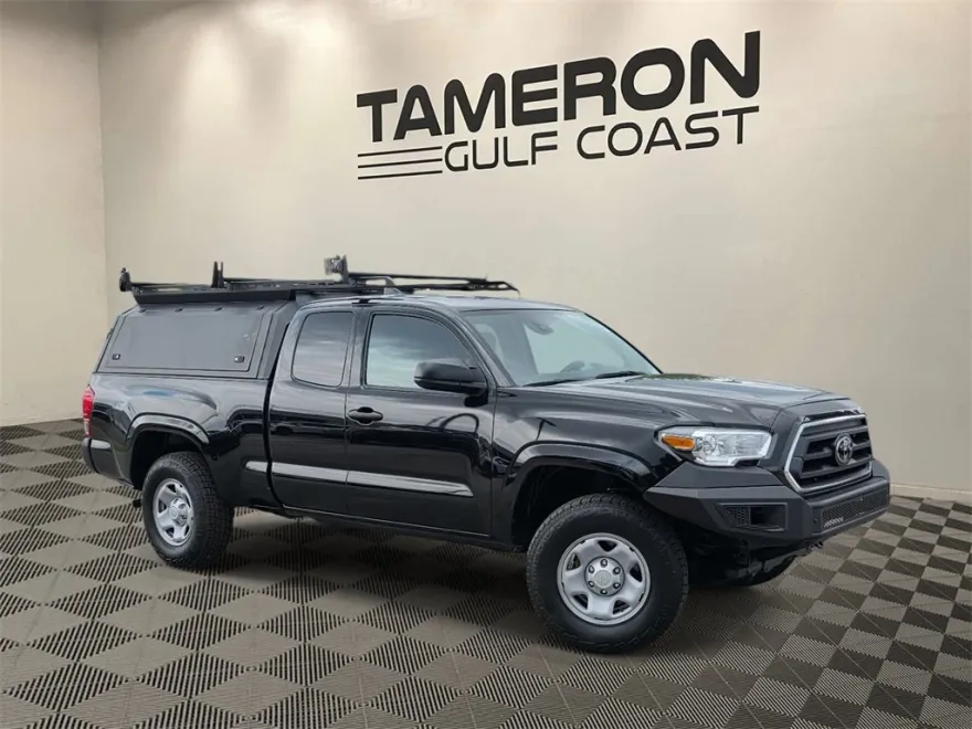 2023 Toyota Tacoma SR5 photo 1